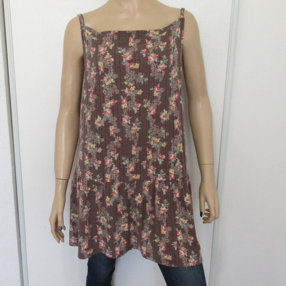 MAURICES Tank Top Size 4X Brown Flower Print Peplum